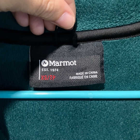 Marmot Hooded Sweater - Picture 5 of 12